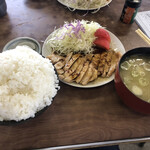 長谷川ドライブイン - 焼肉(ロース)+ご飯大盛＋豚汁