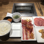 Yakiniku Raiku - 