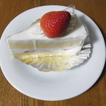 おかしの樹 - ショートケーキ￥330