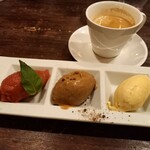 フレンチ居酒屋 えとね - アイスクリーム三種とコーヒー