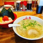 SHIROMARU-BASE - B定食（博多とんこつラーメン+明太子ごはん）