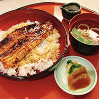 うなぎ 海雲 - うなぎ丼2700円