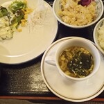 Resutoran Kuresento - ご飯とスープは2種。サラダは器間違えたｗ