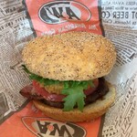 A&W - The A&W バーガー