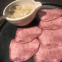 和牛とワイン 焼肉きゅうこん - 