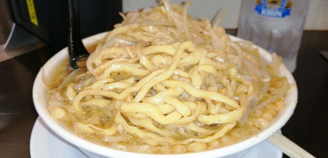 バカ増しの里 ジャンクラーメン じおん - 安積永盛（ラーメン）の写真