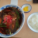 満州ニラら～めんの店 さかえや - 満州ニララーメン（中），小ライス