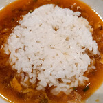 スーラーメン まくり - 酸辣麺にライスドボ～ンッ！