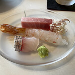 鮨　あら田 - 鯛、ボタンエビ、マグロのお刺身