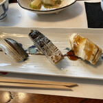 鮨　あら田 - コハダ、鯖、アナゴの握り。こちらも醤油をつけずにいただきます。