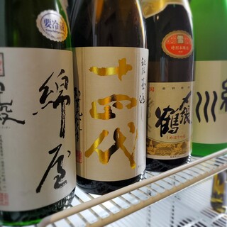 種類繁多的日本酒。匯集了讓愛喝酒的人也能接受的商品