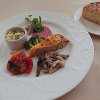 グラナータ TBS店 - 