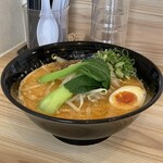 麺八担２麺 - よくばり担々麺￥880