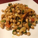 ネパール創作料理店 シュレスタ - バトマス（豆の和え物）