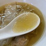 中華そば 深緑 - 地鶏に魚介のリッチなスープ