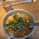タイの食卓 オールドタイランド - 美味しいランチ