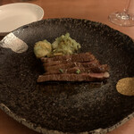 雲場亭 - ソースが美味しい、一切れ食べた後ですみません