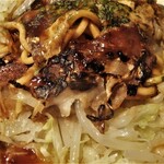 安芸 - そば肉玉の豚肉