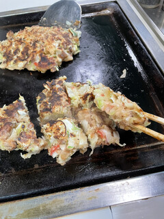 Chikusuidou - 焼豚焼き。焼いたら焼豚がトロトロになり新食感で面白い。