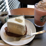 STARBUCKS COFFEE - 桃フラペチーノ＆シフォンケーキ～☆