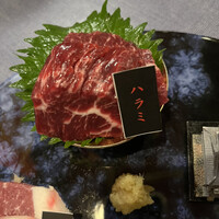 馬刺しと焼き鳥 グルマン三年坂 - 