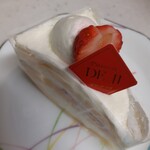 DE-JI - 苺のショートケーキ　450円税込