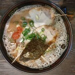 大砲ラーメン 本店