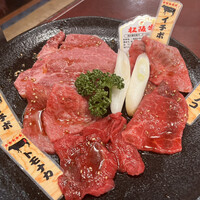 肉の田じま -  肉の田じま -