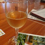 オープンカフェ まるごとやまなし館 - 甲州ワイン グラス 500円