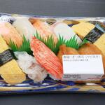 ディオ - 満腹にぎり寿司 (税抜)276円 (2022.07.18)