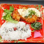 ディオ - チキン南蛮弁当 (税抜)276円 ※開封後 (2022.07.18)