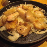 Washu Wasai Gion - ○○豚と玉葱の鉄板焼。