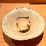 鮨 あらい - 蒸し黒鮑