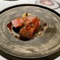 日本のイタリア料理店 sai - 伊良湖黒牛　しんたま　炭火焼き