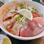 魚屋食堂 勝浦 - 