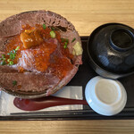 吉祥寺 肉ドレス海鮮丼 - 