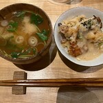 鮮魚と自然薯 てっぺん大和 - 土鍋ごはんと、お味噌汁