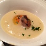 エミリア - アミューズ　玉ねぎのムース　