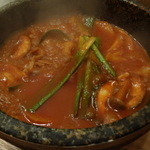 Umakara Chuubou Marukara - 韓国式石焼ホルモン鍋コプチャンチョンゴル（特別に１人前）