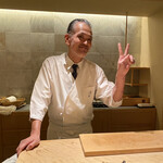 にい留 - 笑顔でピース