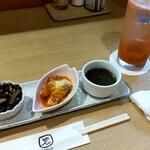 くつろぎ処 とりで - 生とまとハイ＆お通し