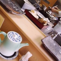 てんぷら天松 日本橋店 - 職人さんの様子がみられます。 てんぷら天松 日本橋店 - 職人さんの様子がみられます。