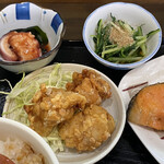 ささら - 鶏肉竜田揚げ たこ梅酢和え 水菜おひたし