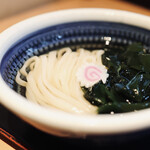 讃岐うどん専門店 やまふじ - 鳴門わかめうどん 冷