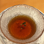 ステーキハウス キッチンリボン - 冷製コンソメスープ