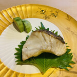 鮨 大門 - メダイ