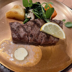 ステーキハウス キッチンリボン - 黒毛和牛のステーキ