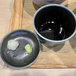 鶯屋 - 蕎麦つゆの様な醤油つけ汁