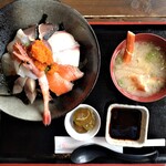 きん魚 - 海鮮丼　1,500円