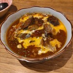 ぺんぎん食堂とやま - ゴロゴロ牛肉と牛すじのトマト煮込み